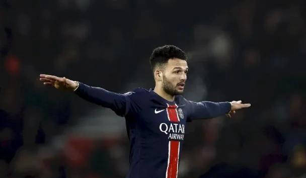 包含巴黎圣日耳曼神射手再破纪录，法国足球射手之王的词条