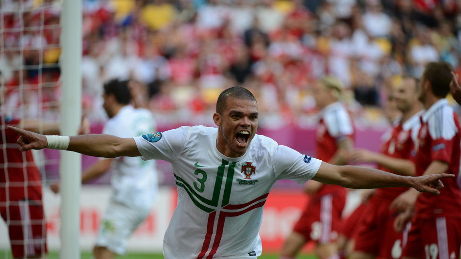 熊猫体育官方网站-黎巴嫩队在欧洲杯预选赛中夺冠，晋级八强