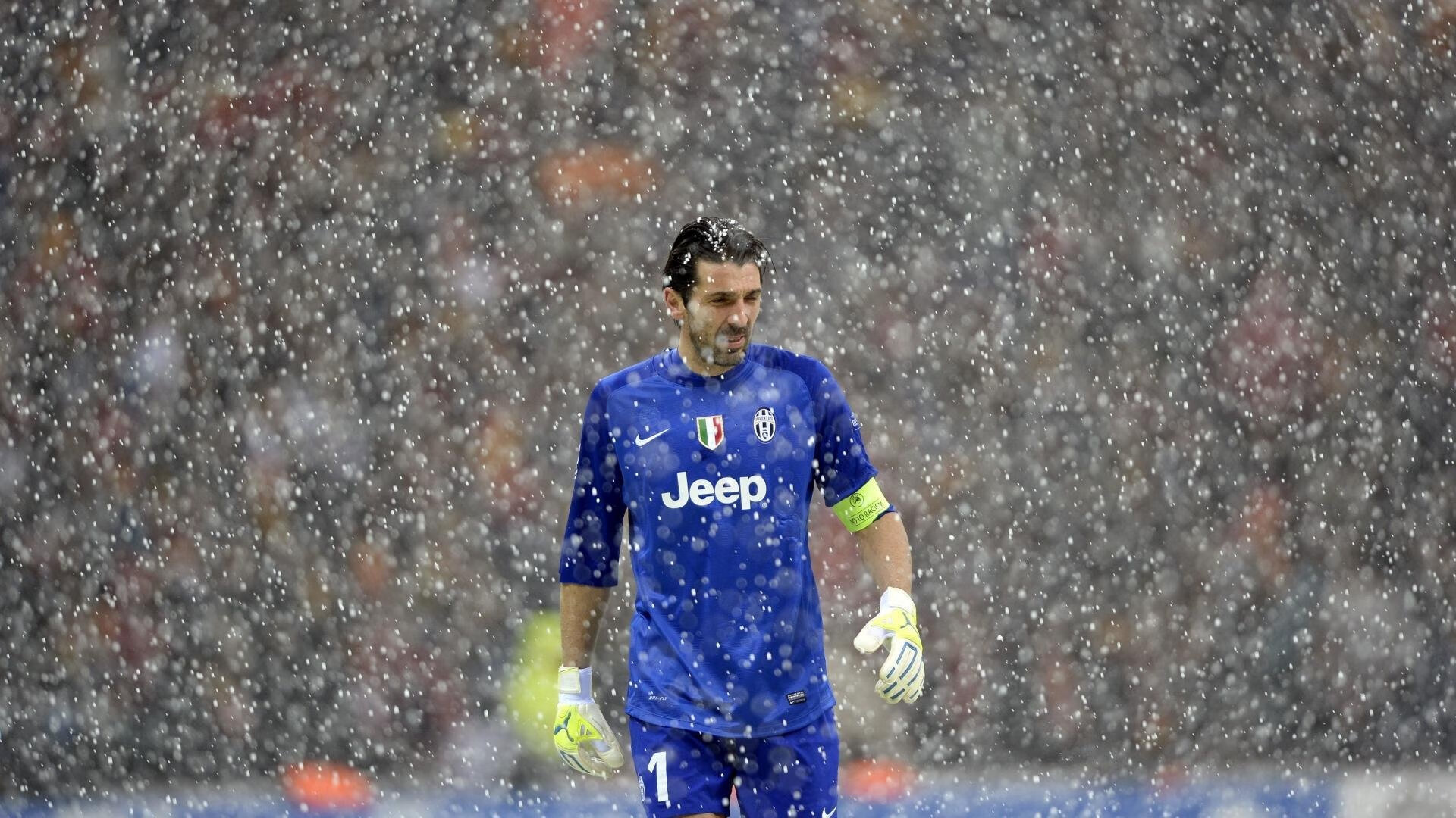 羽坛新章，马来西亚队力克丹麦队，黄鸭组合引领团队逆风翻盘